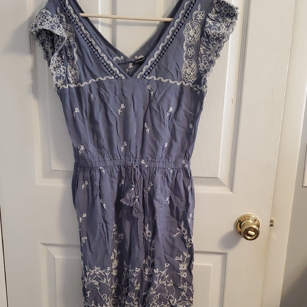 Abercrombie & Fitch Bluish Gray V-Neck Flutter Sleeve Midi Dress